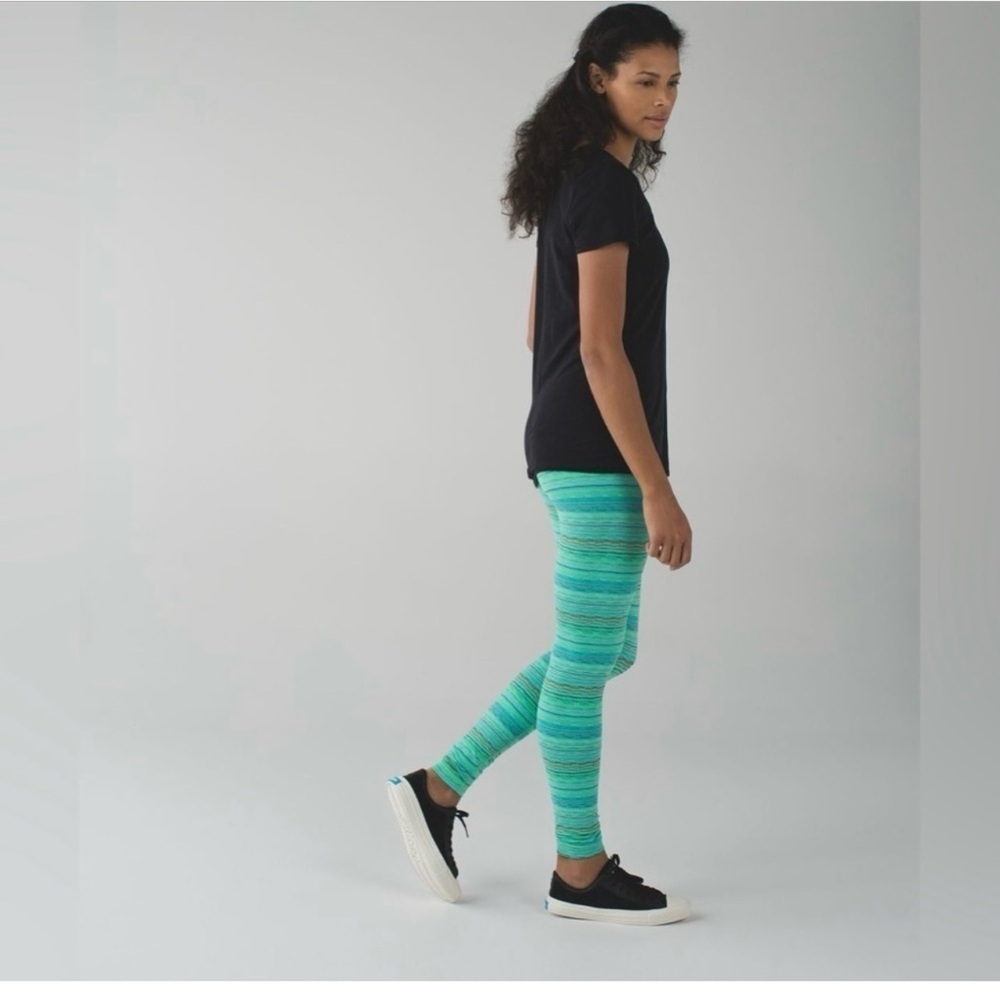 Lululemon" Wunder Under Pant Space Dye Twist Dragonfly Naval blue Green Sise 8